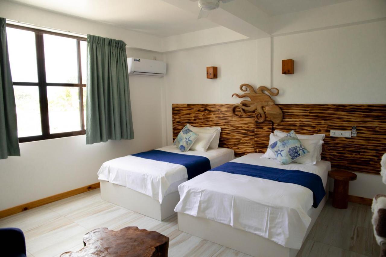 Kudhi Boli Beach House Thulusdhoo Εξωτερικό φωτογραφία